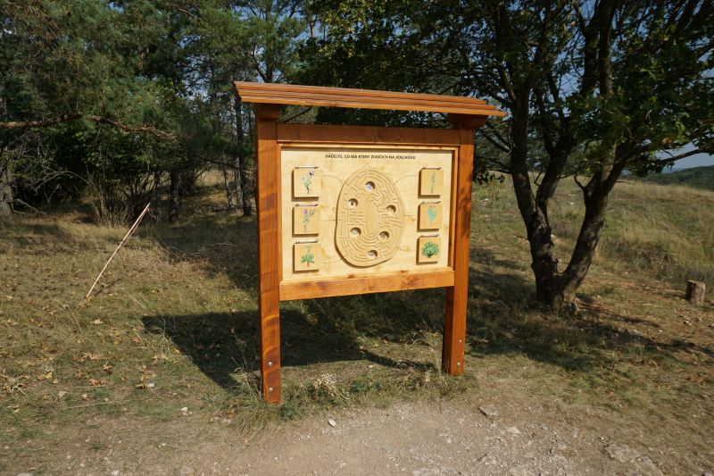 Panel č. 3 s hrou.