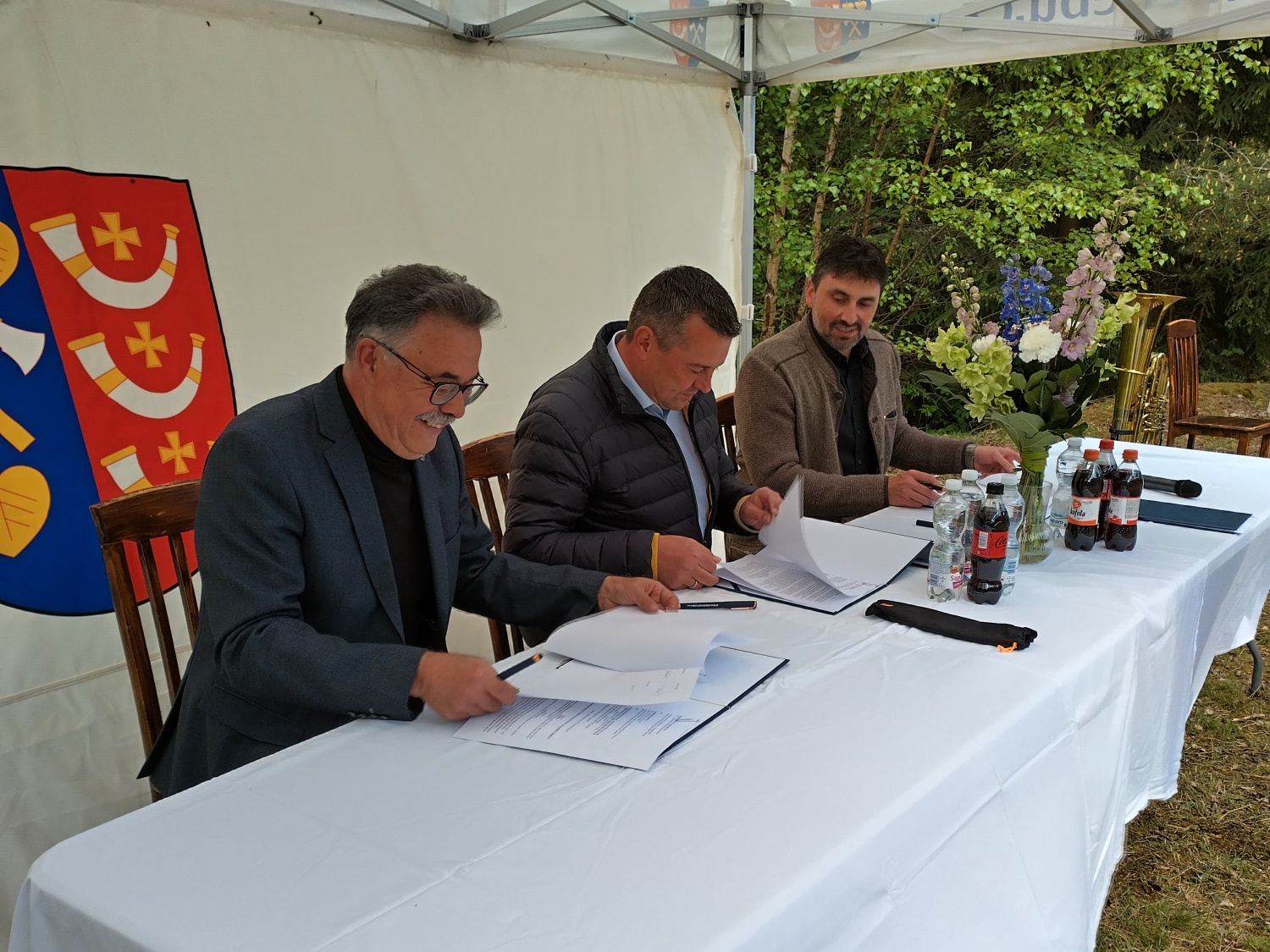 Železná hůrka_podpis smlouvy o spolupráci_J.Rolková